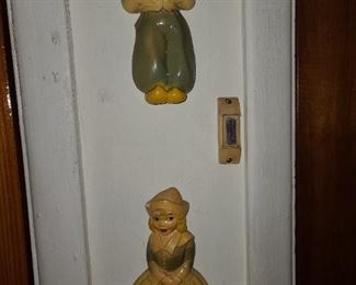 Vintage Chalkware Dutch Wall Plaques