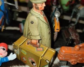 Antique Tin Lithograph Toy