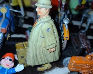 Antique Tin Lithograph Toy