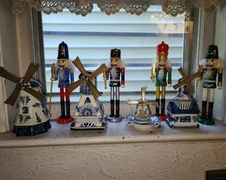 Nutcrackers & Delf Windmills