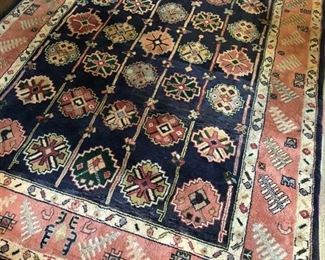 Middle Eastern Rugs 