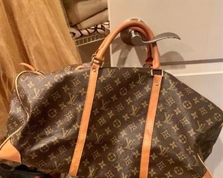 Louis Vuitton overnight bag (not authentic)