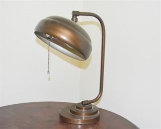 60. Vintage Metal Desk Lamp