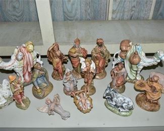 80. Group Lot Of Nativity Figures