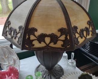 Art Nouveau slag glass table lamp