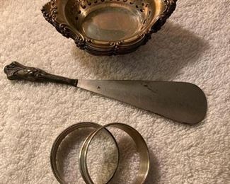 Sterling shoe horn, napkin rings & 6 nut dishes