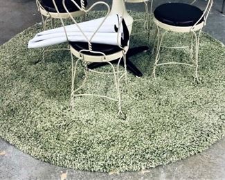 Round Green Shag Rug