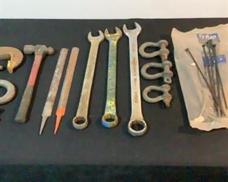 Located in: Chattanooga, TN
Assorted Hand Tools
Lot Includes:
Cable Ties
(5) Shackles
(3) Wrenches
1-13/16", 1-9/16", 1-1/2"
(2) Channel Locks
C-Clamp
Hammer
**Sold as is Where is**

SKU: R-7-A
