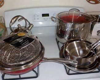 New Cookware Sets