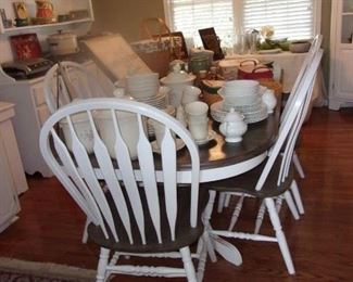 Matching Table w/6 Chairs