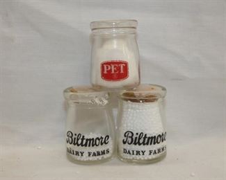(2) BILTMORE/1 PET CREAMERS 