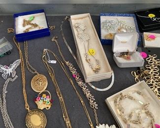 SARAH COVENTRY COSTUME JEWELRY