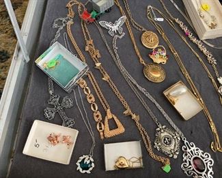 SARAH COVENTRY COSTUME JEWELRY