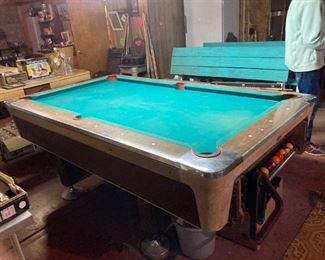 SLATE RETRO  POOL TABLE TAKES QUARTERS AND IT WORKS