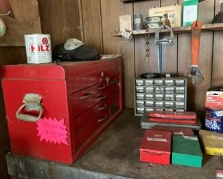 TOOLSBOX WITH TOOLS