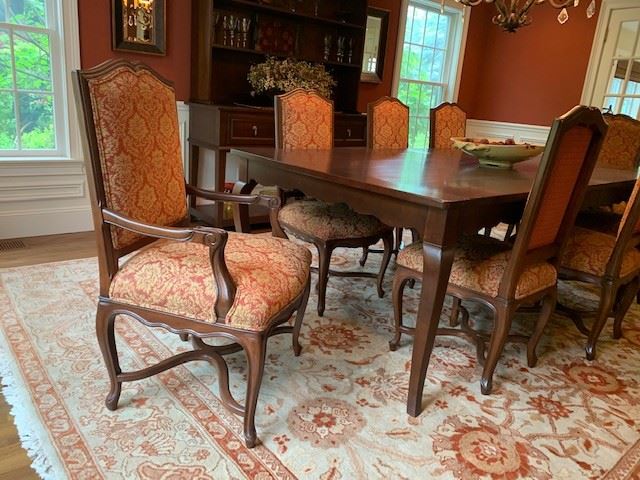 Country French Table w 10 chairs / contemporary area rug