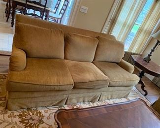 Linian August 7 ft Sofa