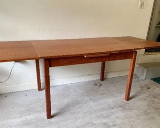 $225 - Mid century teak extension dining table KS#1 - as is  - pick up in NW DC