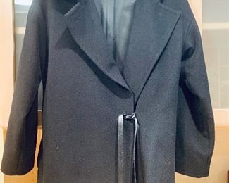$225 - Max Mara wool and cashmere coat; size 6; KS#16
