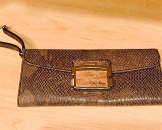 $40 - Cole Haan wallet; KS#37; New w/out tags; 4"H x 9"W