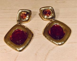 $195 - Vintage Frances Patiky Stein goldstone clip earrings KS#66; FPS Made in France ; approx 3" long