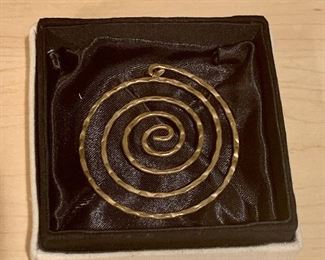 $20 - Hand crafted swirl pendant KS#84; approx 3" diameter