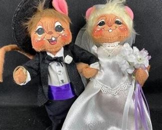 Annalee Bride and Groom Mice Dolls