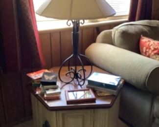 octagon end table set for wrought iron lamp 