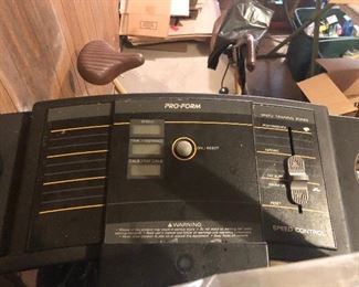 Pro-Form Treadmill 2/2