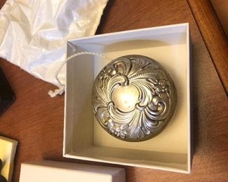 Sterling Silver Plated Yo-yo 1/2