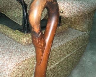 Armchair with Swan Design 2/2