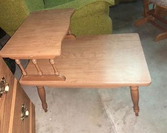 Mid Century Modern Side Table 1/2