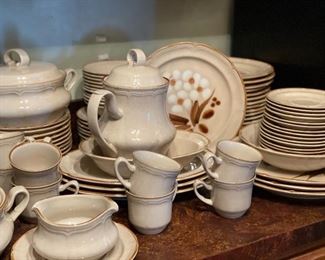 VTG CLASSICS BY HEARTHSIDE STONEWARE