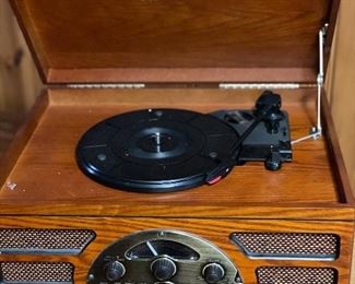 CROSLEY ALBUM/RADIO