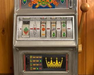 VTG WACO "CASINO CROWN SLOT MACHINE 25 CENT COIN WORKS