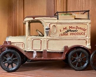 ANTIQUE VTG CAST IRON TOY I.M. MAC DONALD FRESH FARM PRODUCE DELIVERY 