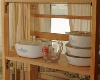 LARGE SELECTION OF CORNING WARE COOKWARE  WITH LIDS 