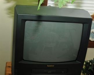 PORTABLE TV WITH BUILT IN VCR