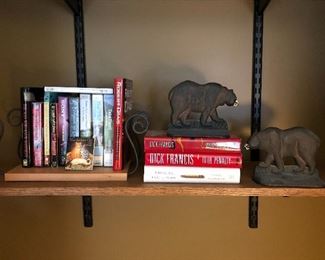 Metal bear bookends.