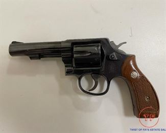 SMITH & WESSON .38 Special Model 10-11 - Military and Police Model