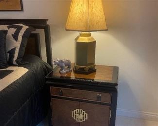 CENTURY Chin Hua by Raymond Sobota Asian Chinoiserie Nightstand
