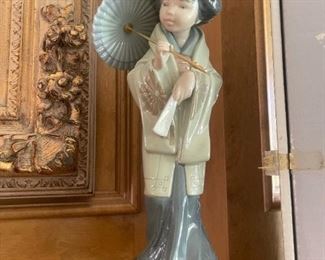 LLADRO "Oriental Spring" Figurine