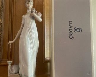 LLADRO "Traveling Companions" Figurine