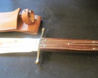 Kabar Bowie Hunting Knife.