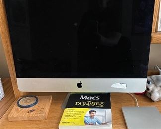 Mac and accessories 