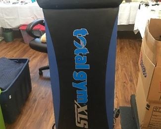 Total Gym XLS in Excellent Condition                                      Includes All Accessories