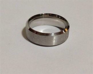 Men's size 11 Stainless steel wedding band