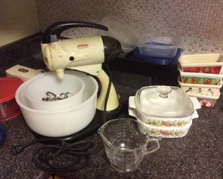 vintage cookware and mixer