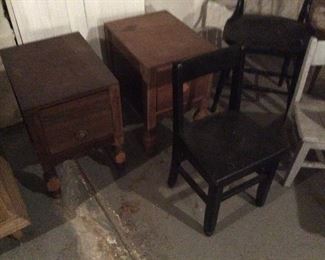 OLD NIGHT STAND. SMALL CHAIRS 