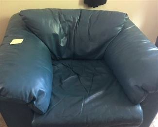 This reminds me of the ski jackets from my youth